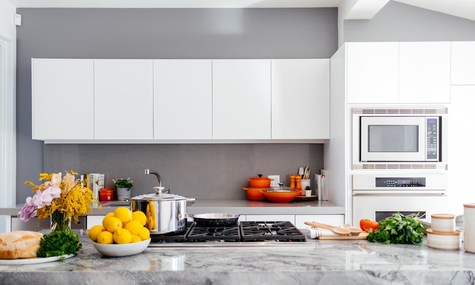 Cocina luminosa de una vivienda